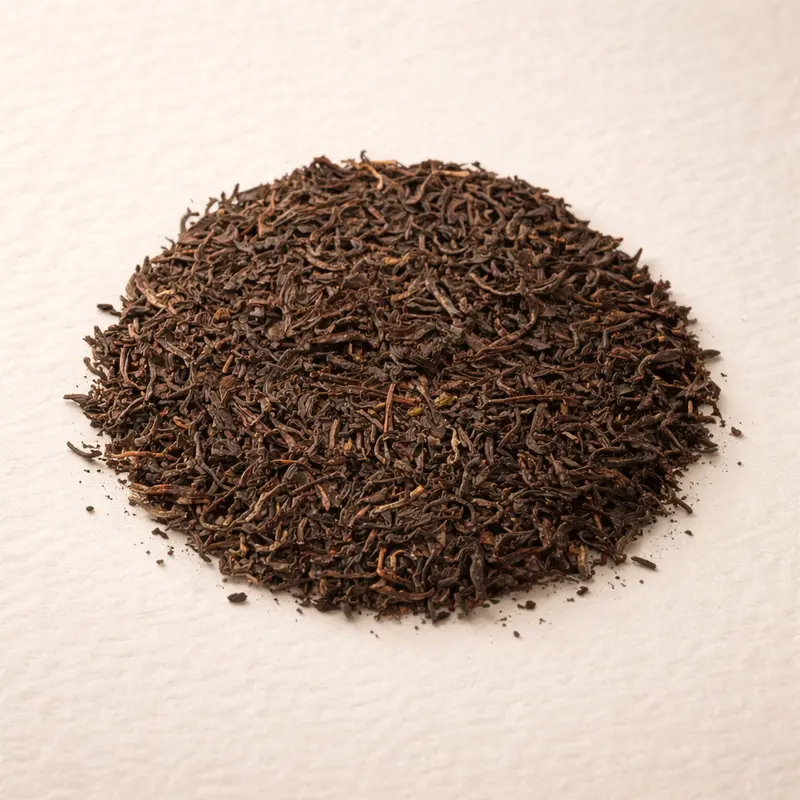 English breakfast — A blend of Indian, Ceylon, Kenyan, and Chinese black teas.. Buy tea at Dear Robert, Tbilisi